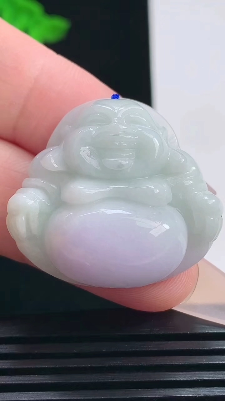 天然A货翡翠紫罗兰佛公吊坠，尺寸30.5-33-12.2 重量:18.24g
7月20日