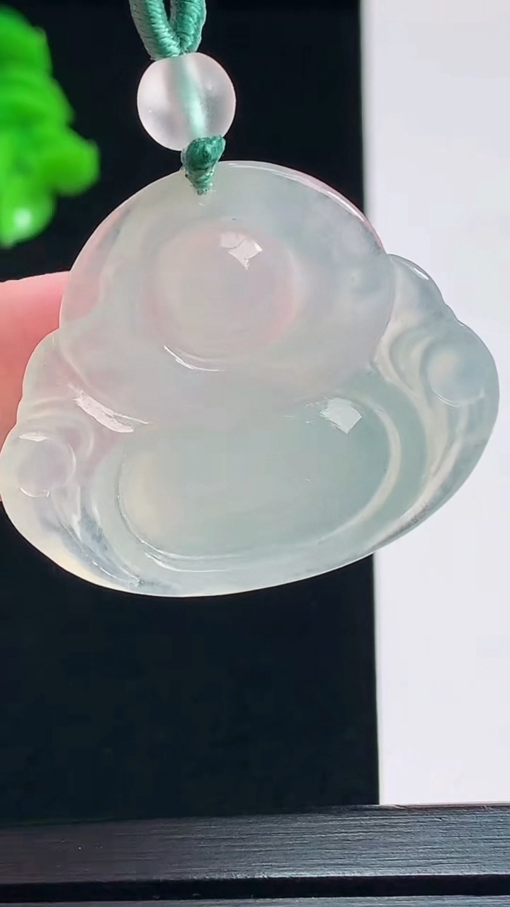 天然A货翡翠佛公吊坠，尺寸29-35.5-5 重量:8.30g
7月23日
