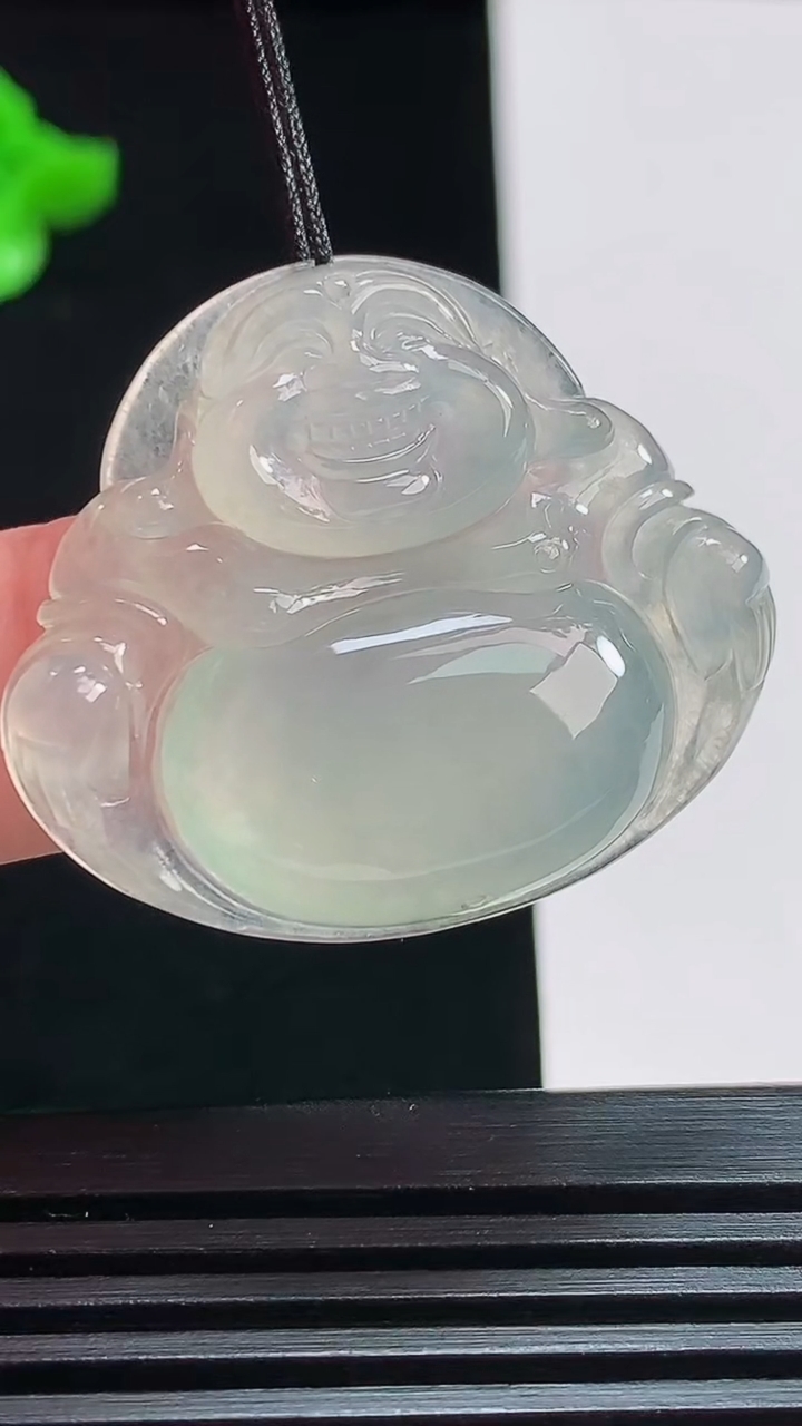 天然A货翡翠佛公吊坠，尺寸29-33.6-6 重量:9.00g
7月24日