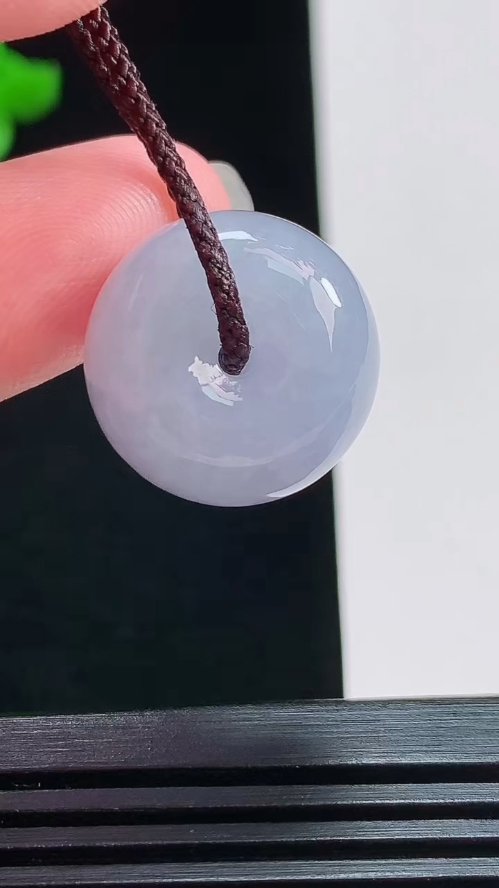 天然A货翡翠紫罗兰路路通吊坠，尺寸18-12 重量:8.49g
7月24日