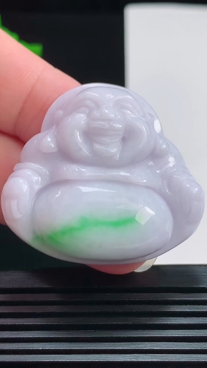 天然A货翡翠佛公吊坠，尺寸36.5-39-11.3 重量:24.80g  h172
7月29日