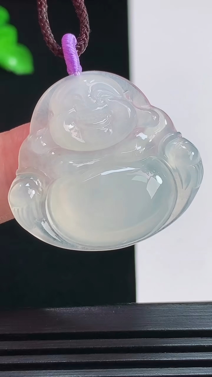 天然A货翡翠佛公吊坠，尺寸28-31.5-5.5 重量:7.92g
7月29日
