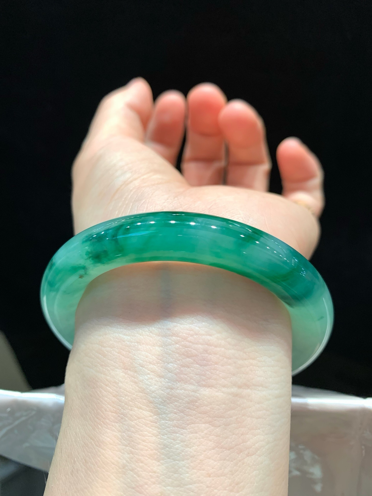 尺寸53.6/10.1，冰飘花圆条福镯
种好水润