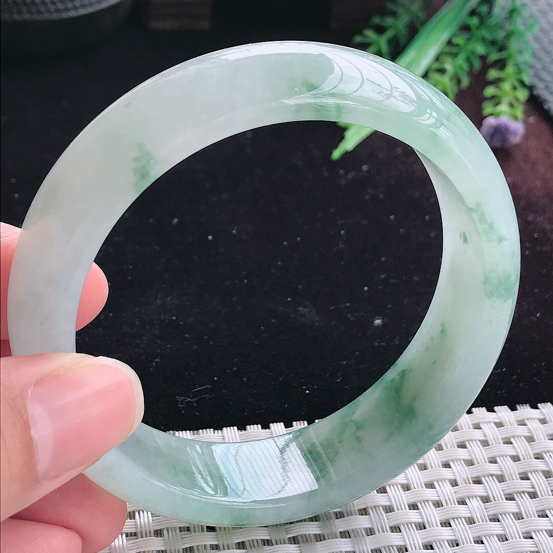 实拍A货翡翠60/17.5/8.5老坑冰润飘花轮胎手镯平安镯翡翠玉镯美人镯