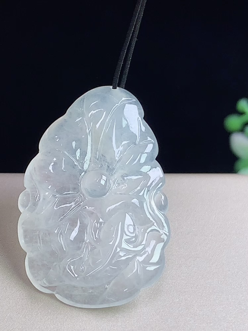 冰种和和美美，无裂，尺寸38-20.2-4.2mm，L30apt