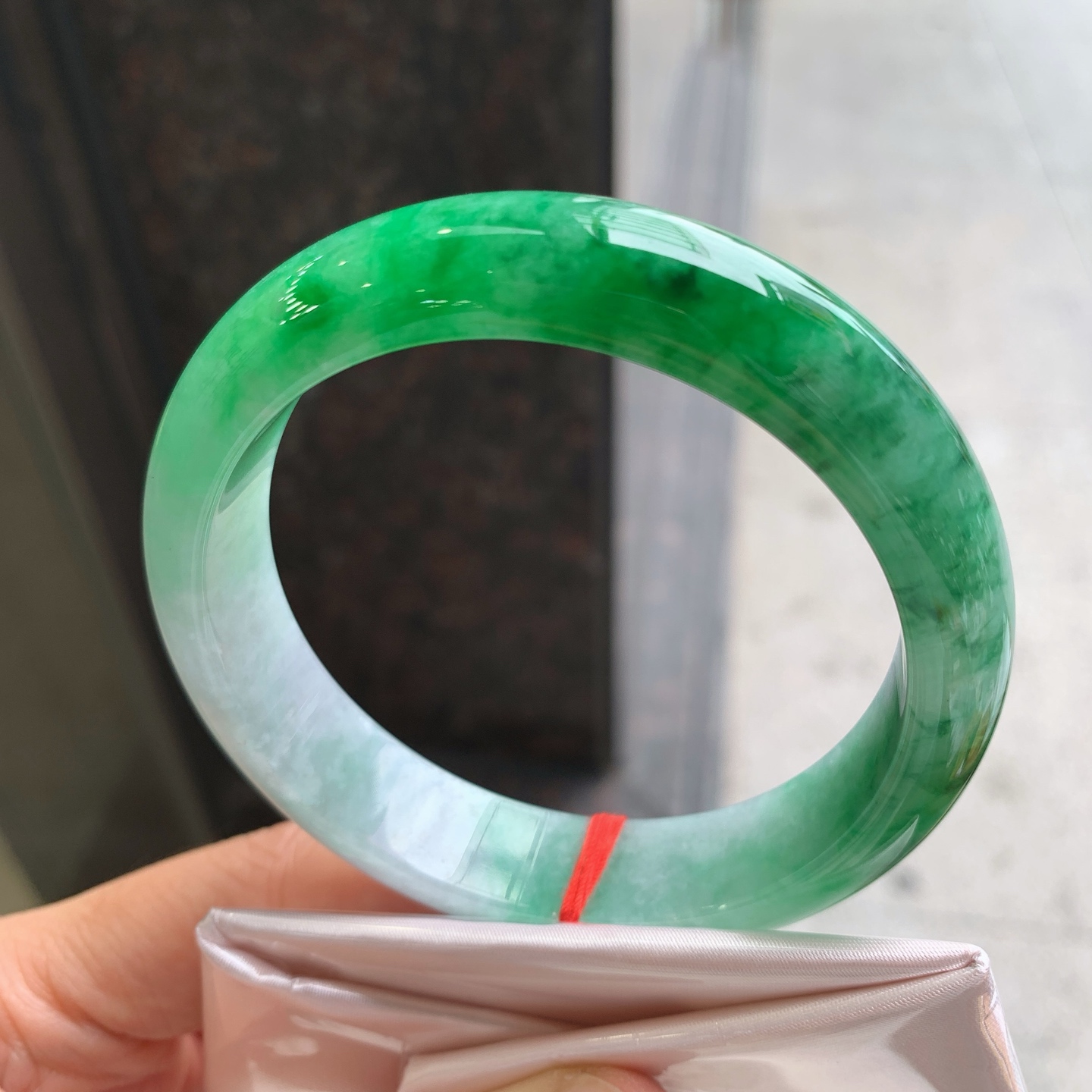 正圈飘绿 无裂 色辣大圈口