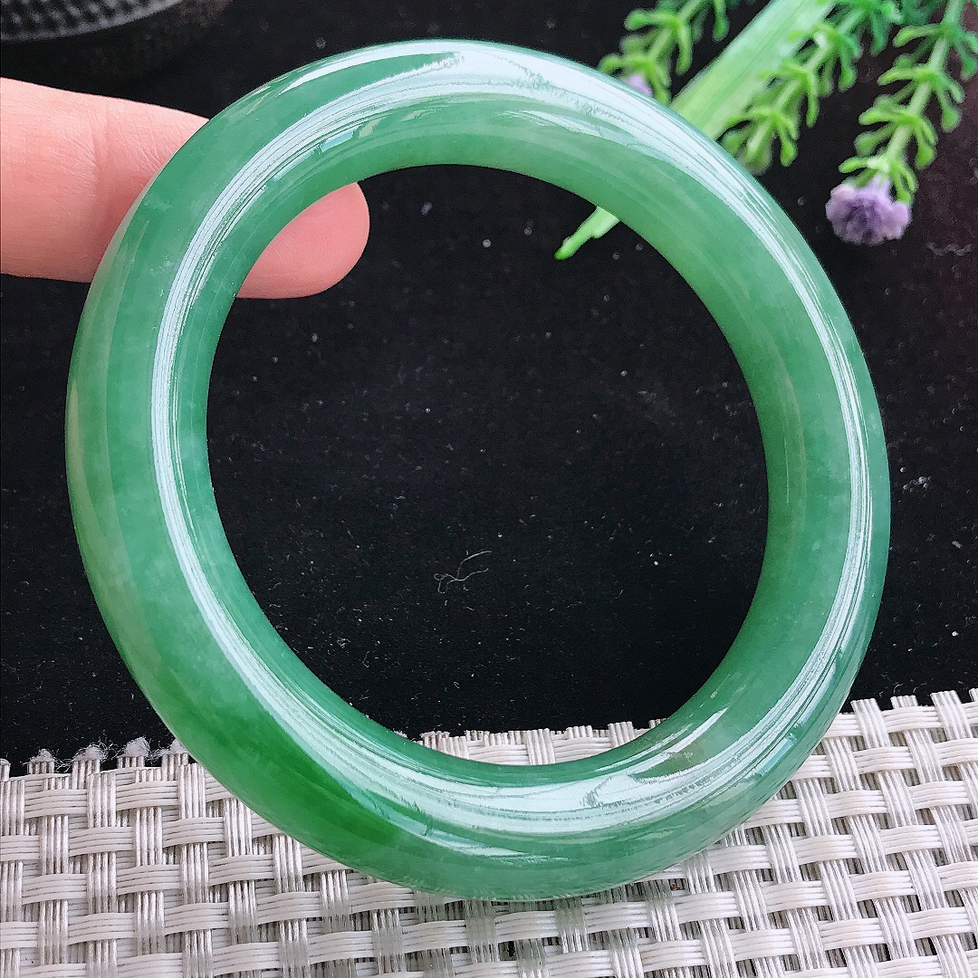 实拍A货翡翠57/11.7/11.5老坑冰润满绿圆条手镯平安镯翡翠玉镯美人镯