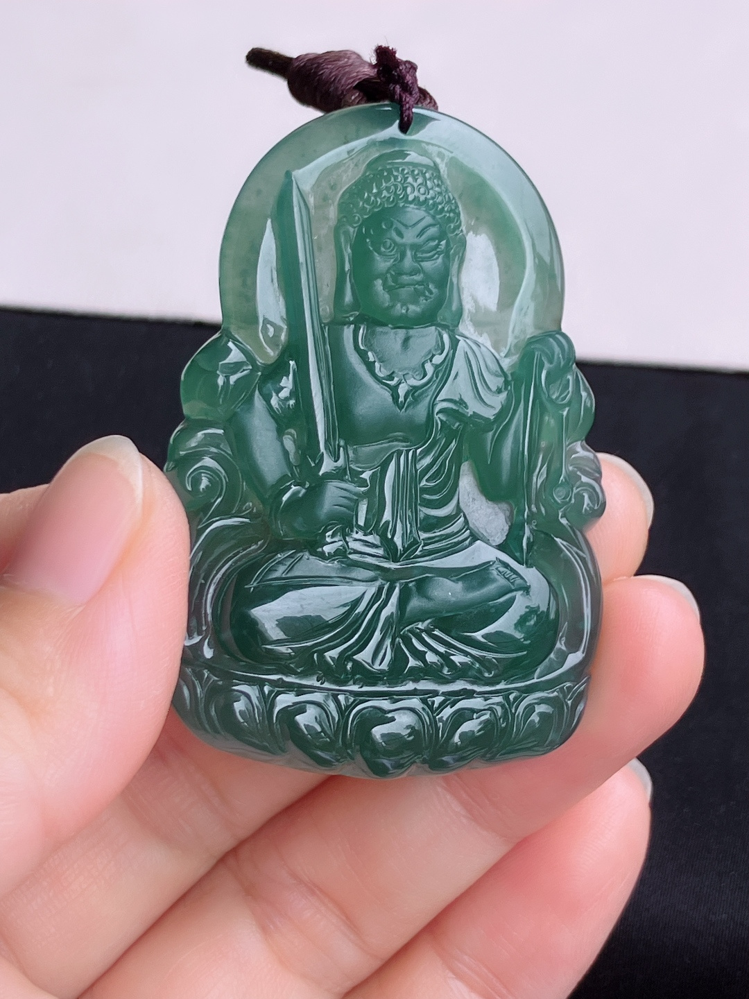 冰蓝水观音，晶莹剔透，尺寸59.5/37/6.3/自然光实拍