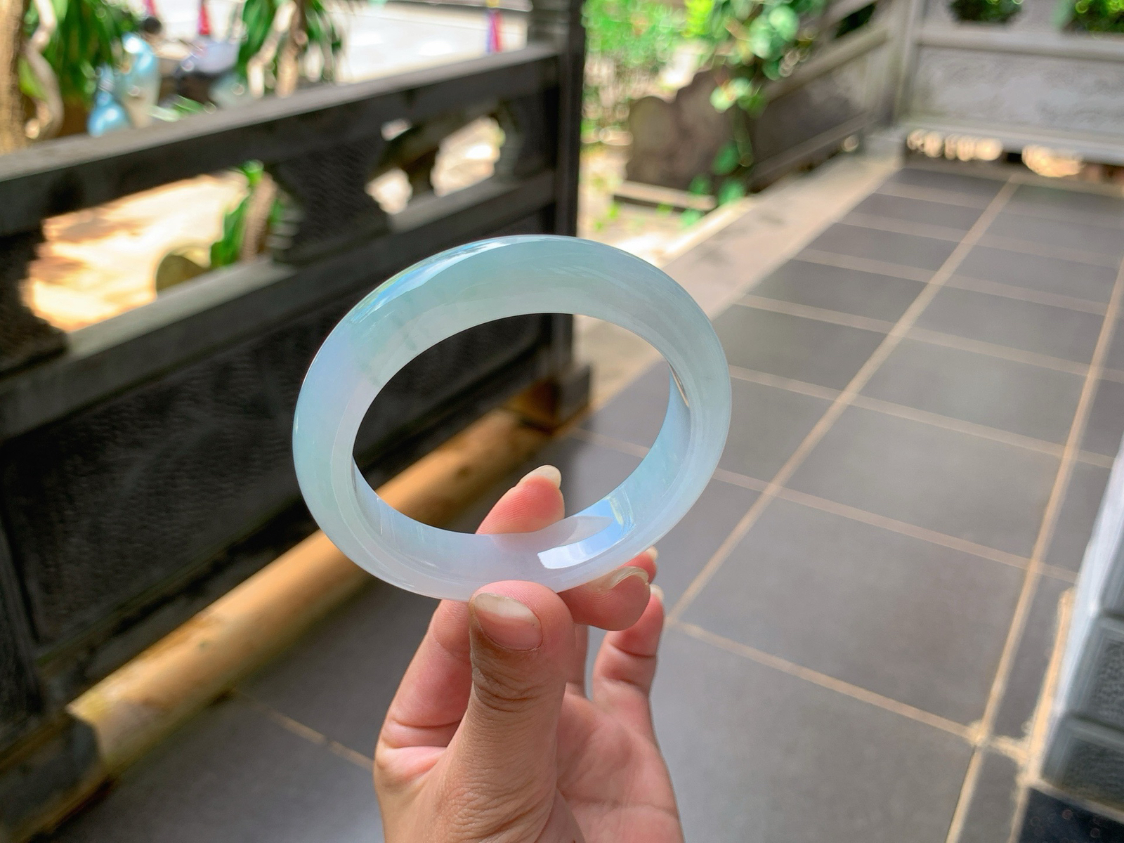 ｜56圈口
冰晴底，色系淡雅清新，底子特别的细腻柔和，微微带点花，飘逸轻盈，
编号【06-30-10】