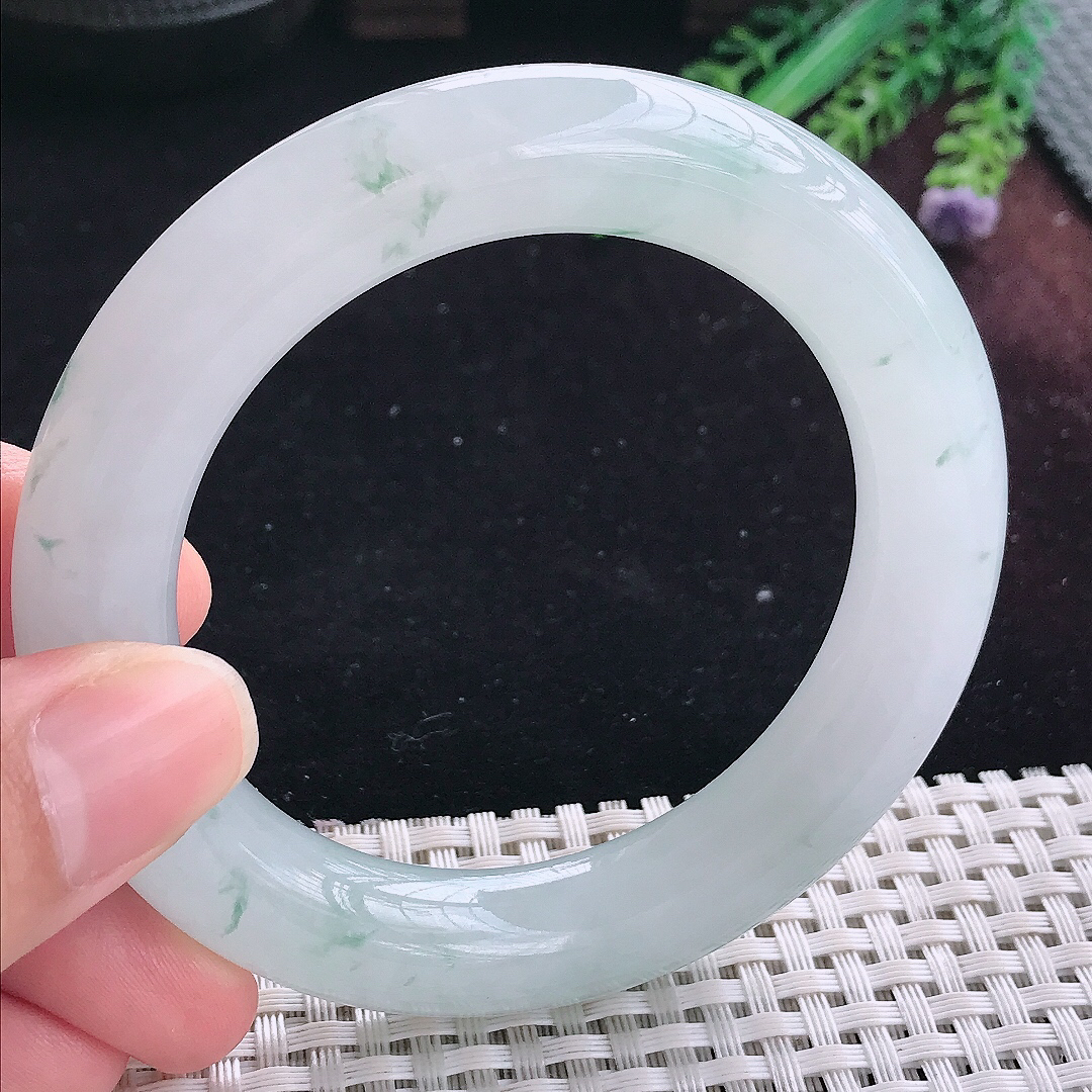 实拍A货翡翠55/11.8/12.1老坑冰润起胶飘花胖圆条手镯平安镯翡翠玉镯美人镯