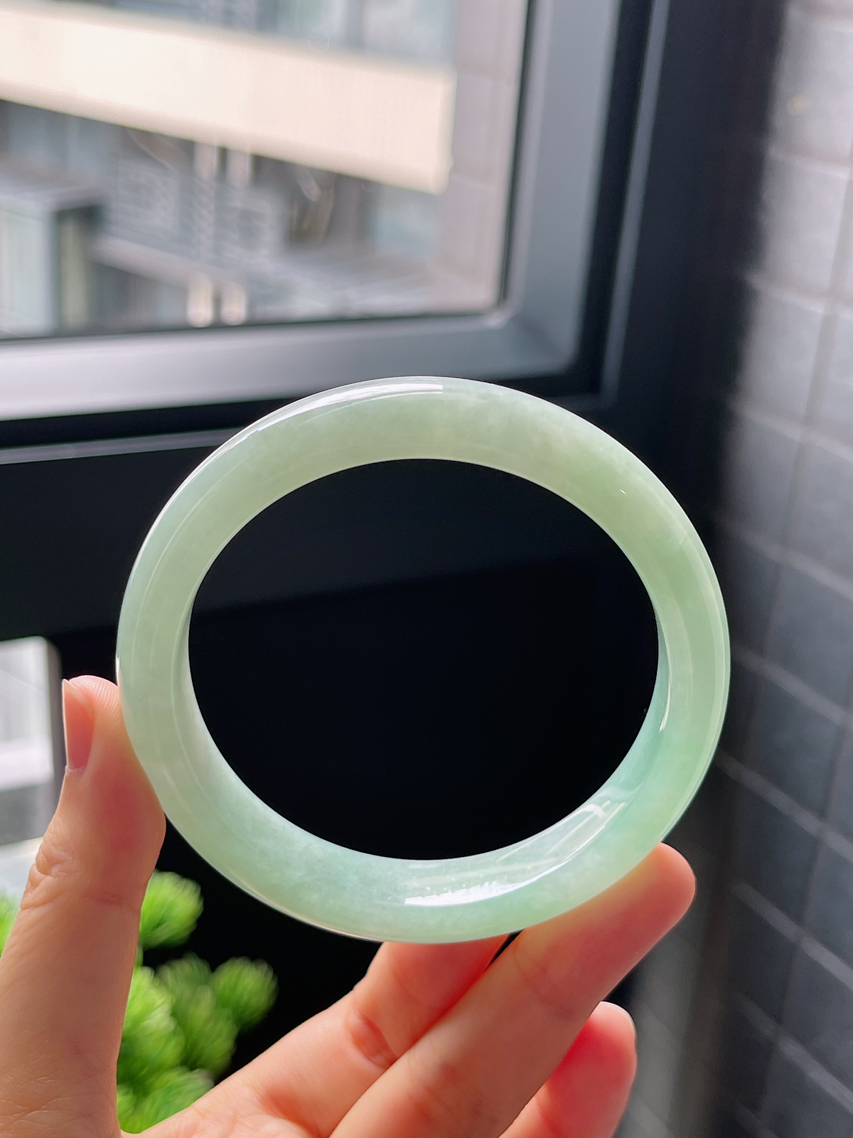 圈口58.8，冰糯种湖水绿翡翠正圈手镯