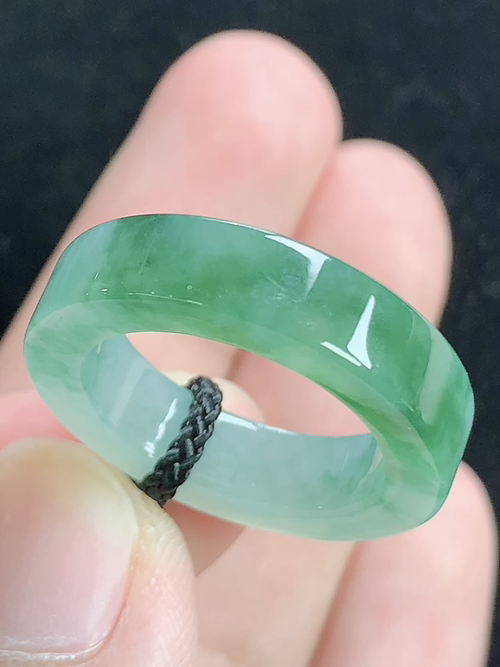 冰飘花戒指，无裂，内径尺寸17.7-5.6-3.6mm，16号手寸，L30cdg