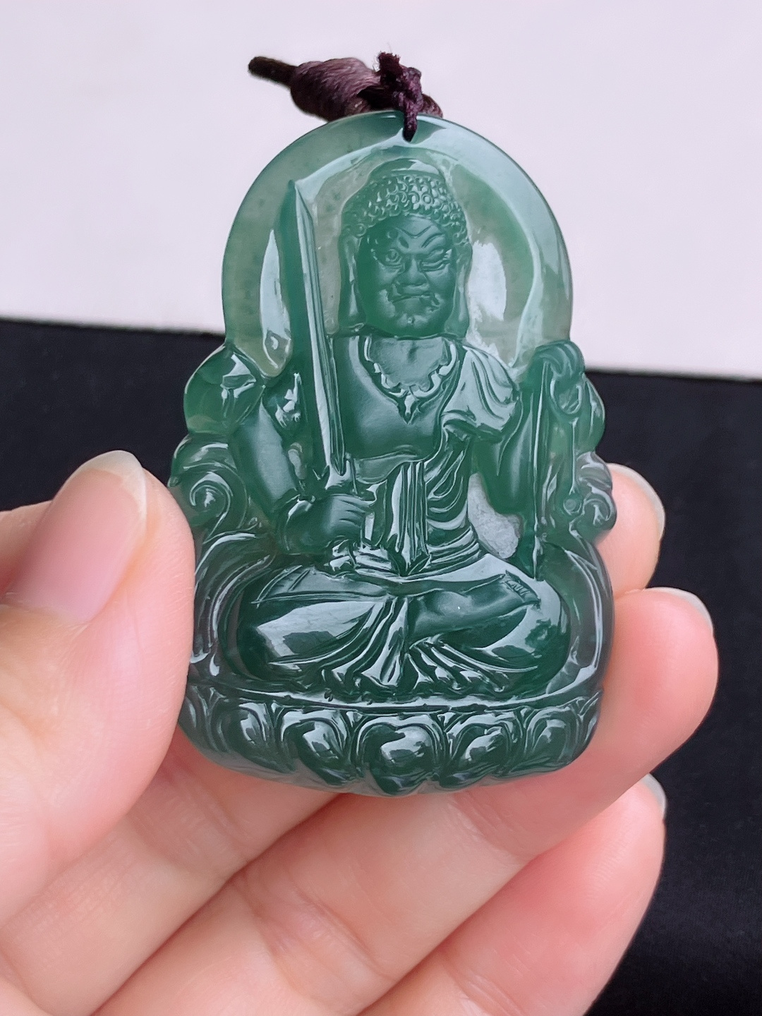冰蓝水观音，晶莹剔透，尺寸59.5/37/6.3/自然光实拍