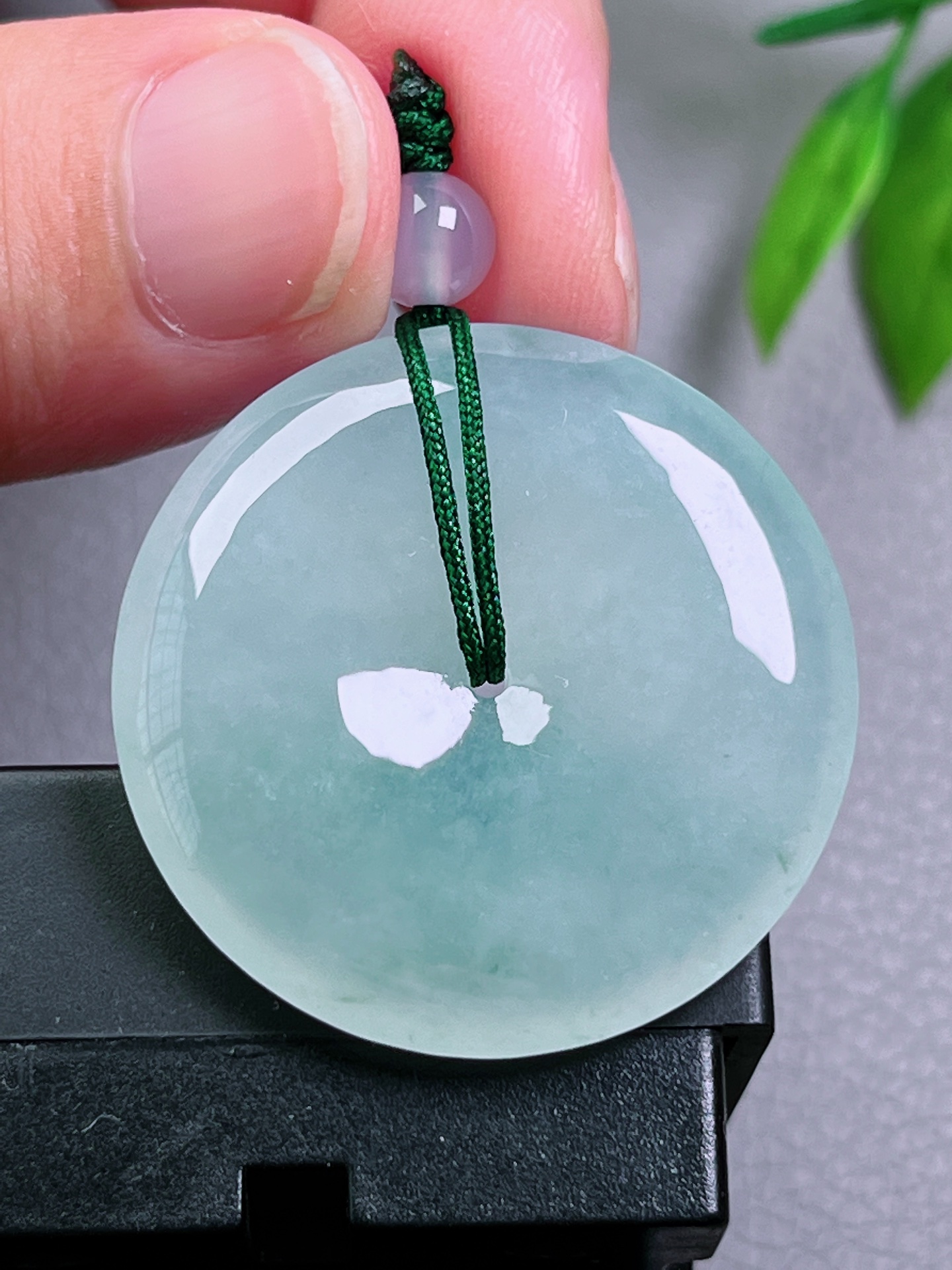 平安扣，无裂，油洁，冰透水润，起荧光，尺寸：33.3-5.7