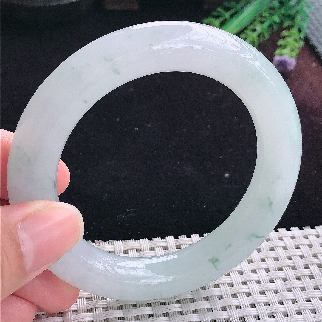 实拍A货翡翠55/11.8/12.1老坑冰润起胶飘花胖圆条手镯平安镯翡翠玉镯美人镯