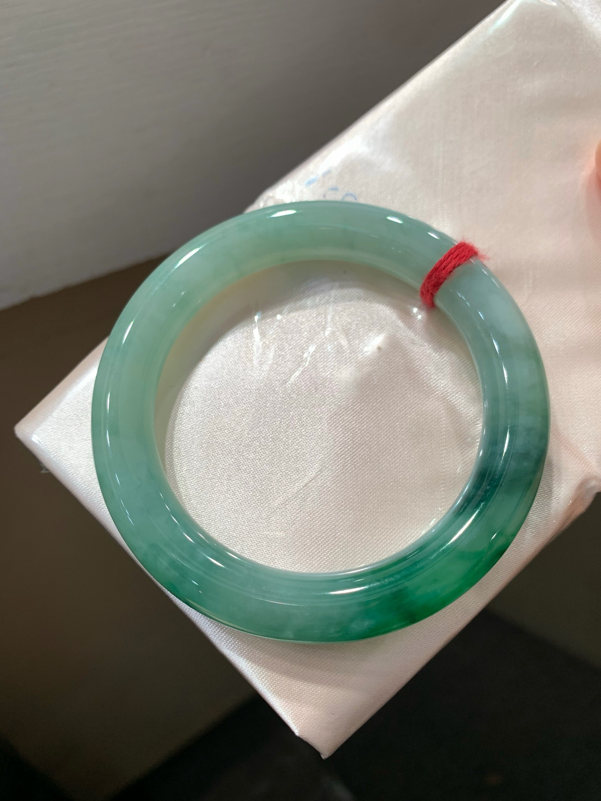 尺寸53.6/10.1，冰飘花圆条福镯
种好水润