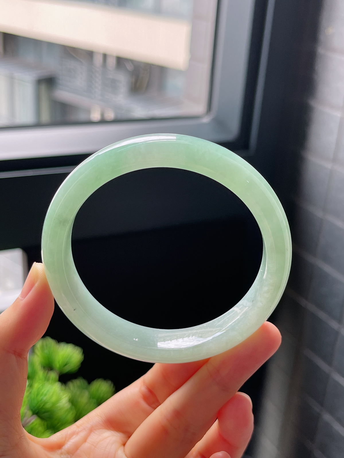 圈口58.8，冰糯种湖水绿翡翠正圈手镯