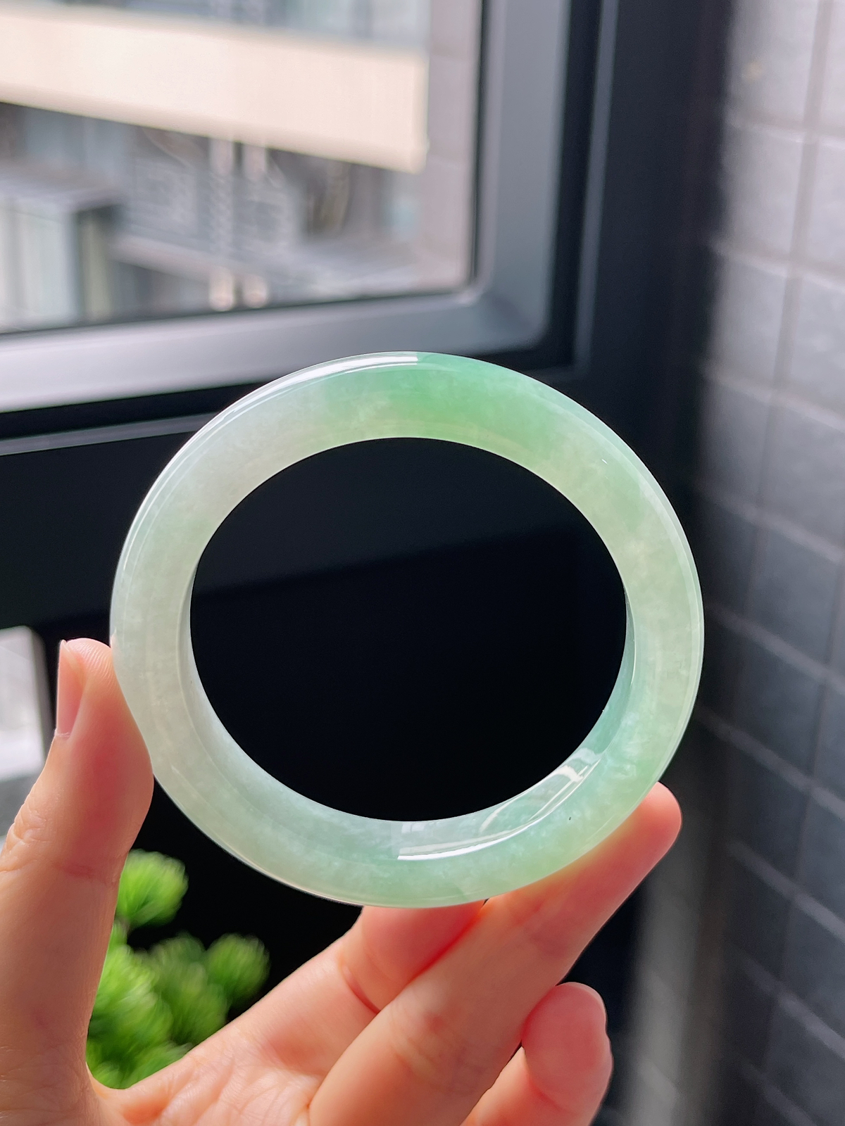 圈口54.4，冰糯种飘花翡翠正圈手镯