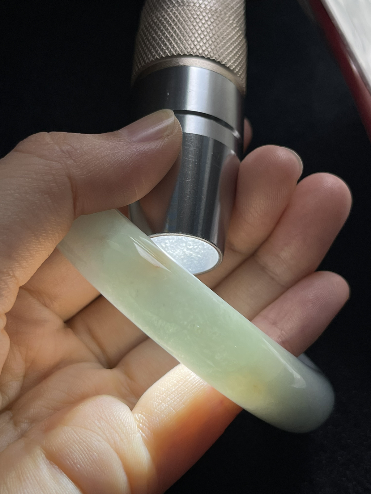 圈口58，糯化种浅绿色翡翠正圈手镯