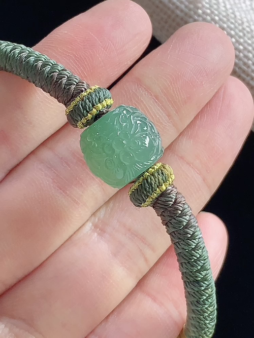 冰底色盘龙路路通手串，尺寸11.1-11.1mm，L30xty8