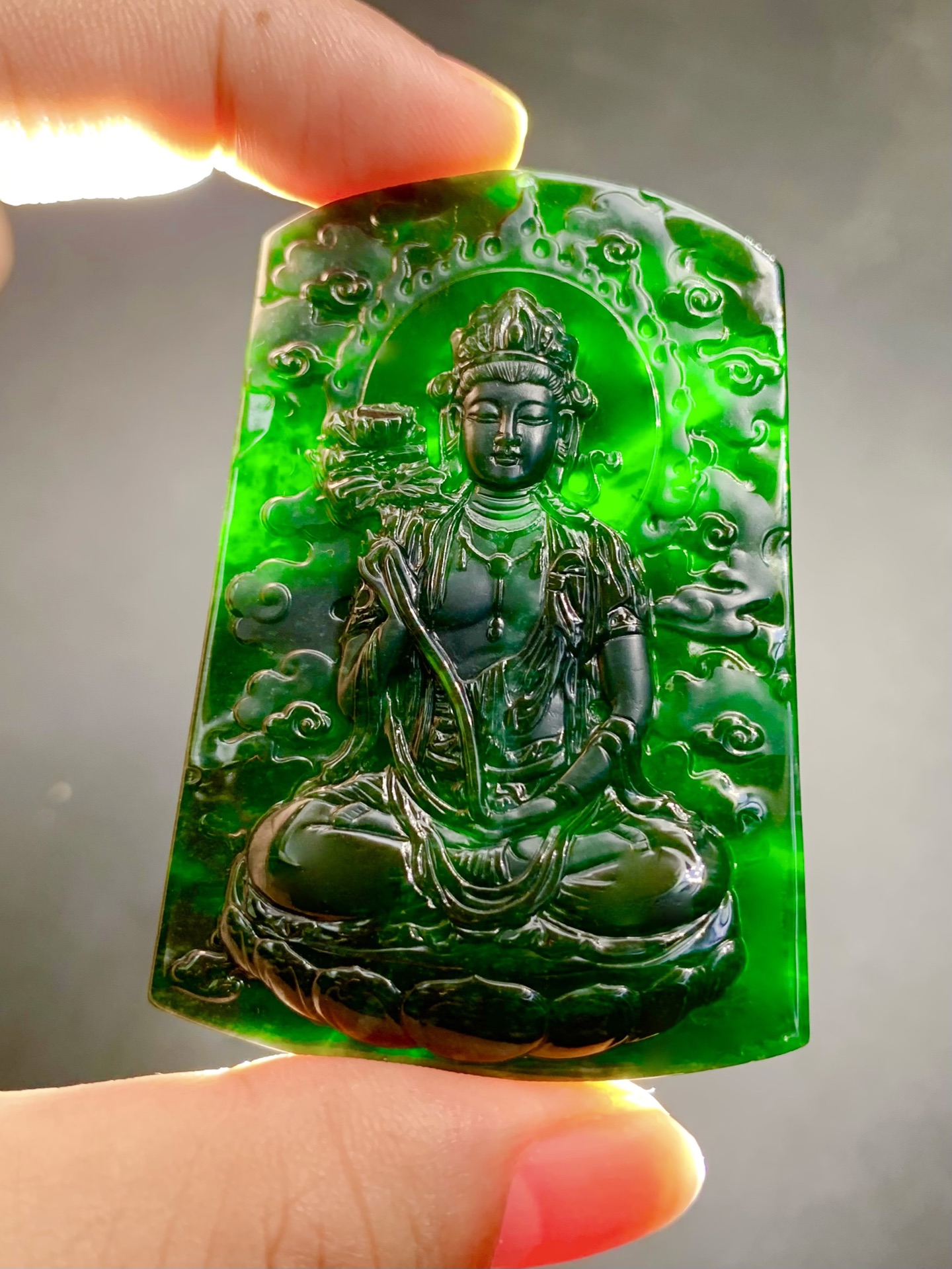 【墨翠大势至菩萨】新货出炉老坑高冰黑度极好正阳绿底色种老起胶买到赚到推荐，64.2