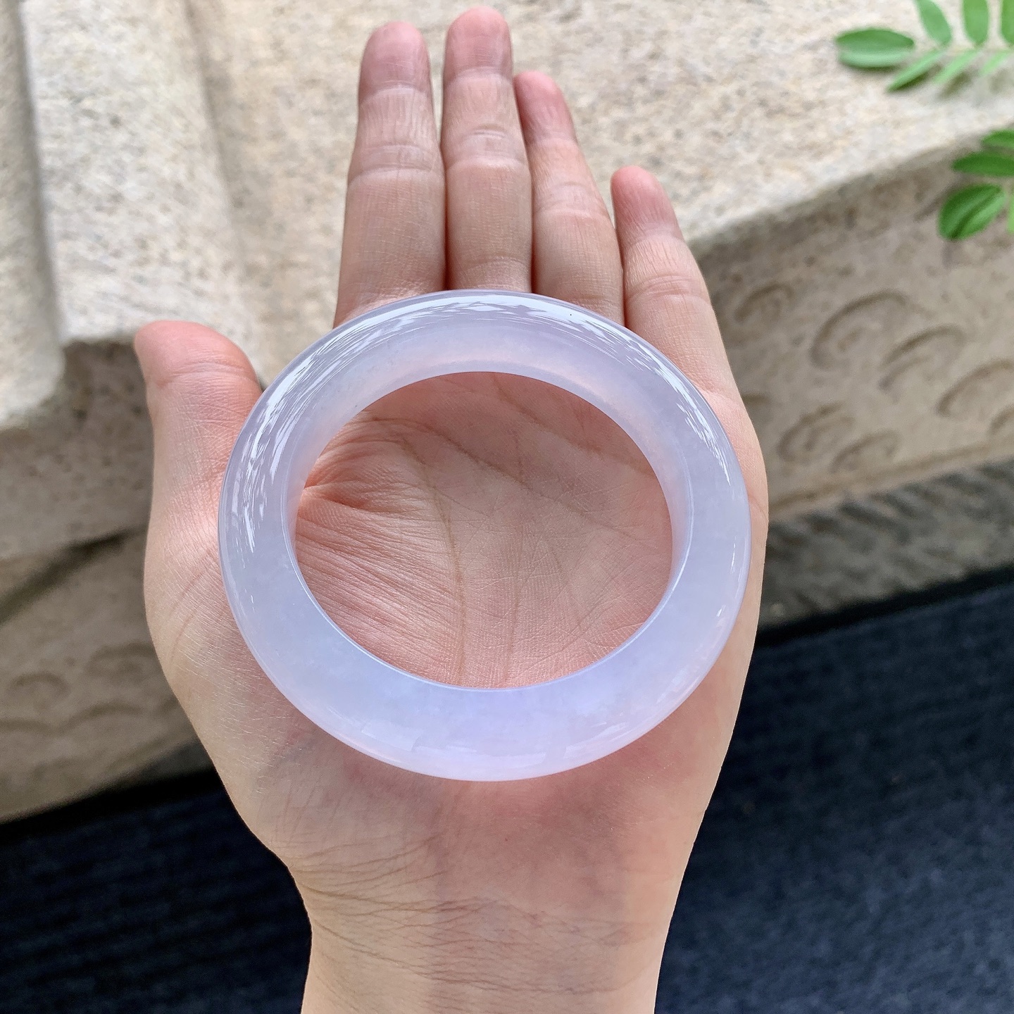 正圈 圈口52/12.3/9.7 编码GL070251 描述冰糯粉紫，水润，种老，细腻，无裂