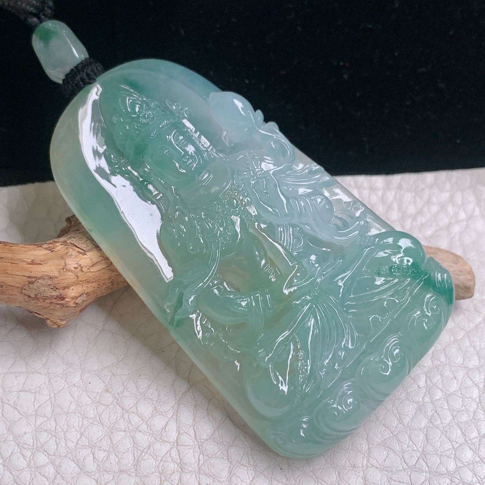 yl实拍69*41*8.5缅甸翡翠精雕冰飘花净瓶观音 大势至菩萨玉吊坠