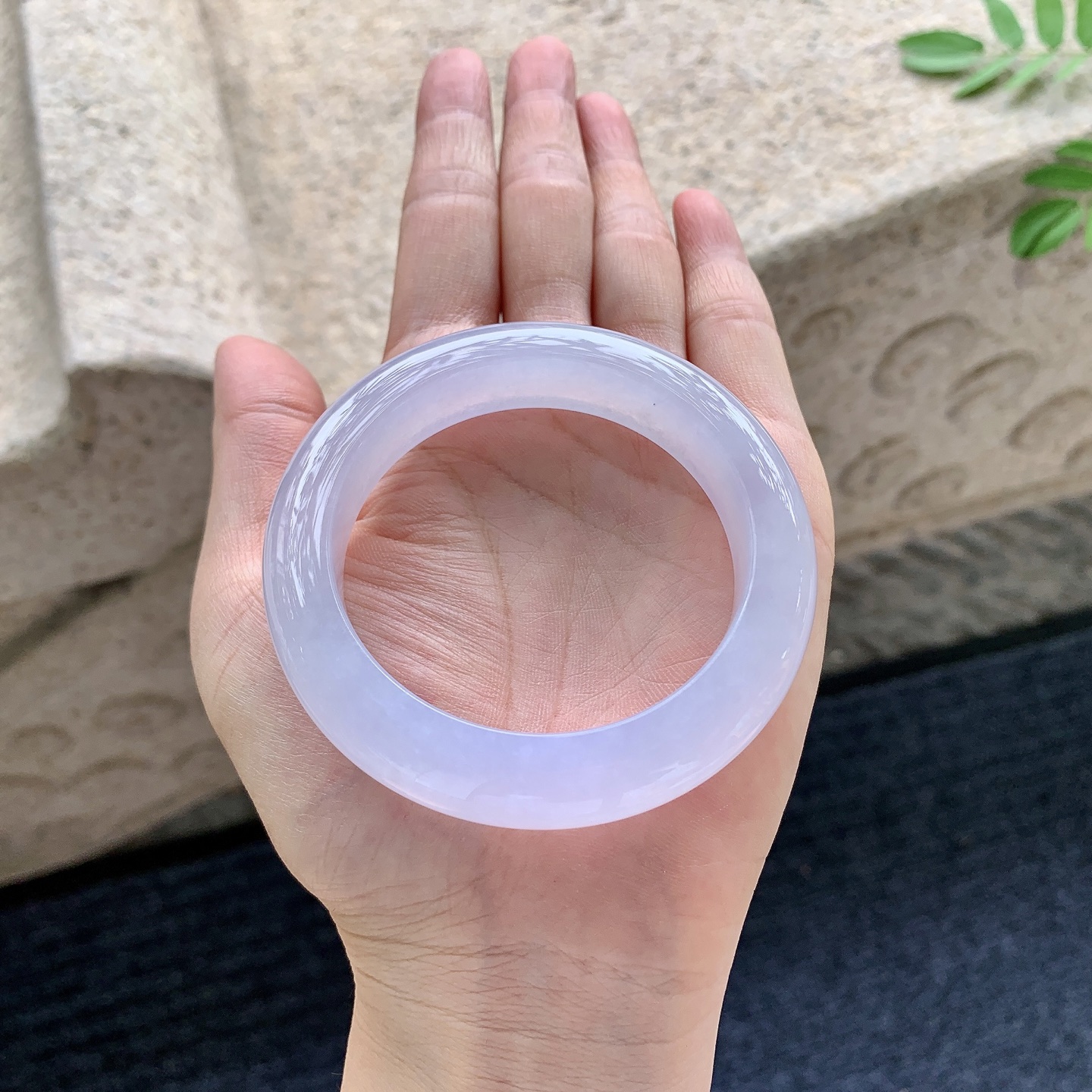 正圈 圈口52/12.3/9.7 编码GL070251 描述冰糯粉紫，水润，种老，细腻，无裂