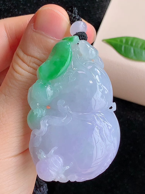 ️ 立体大葫芦，无裂，尺寸54.8-35.1-15.4mm，包A附证书