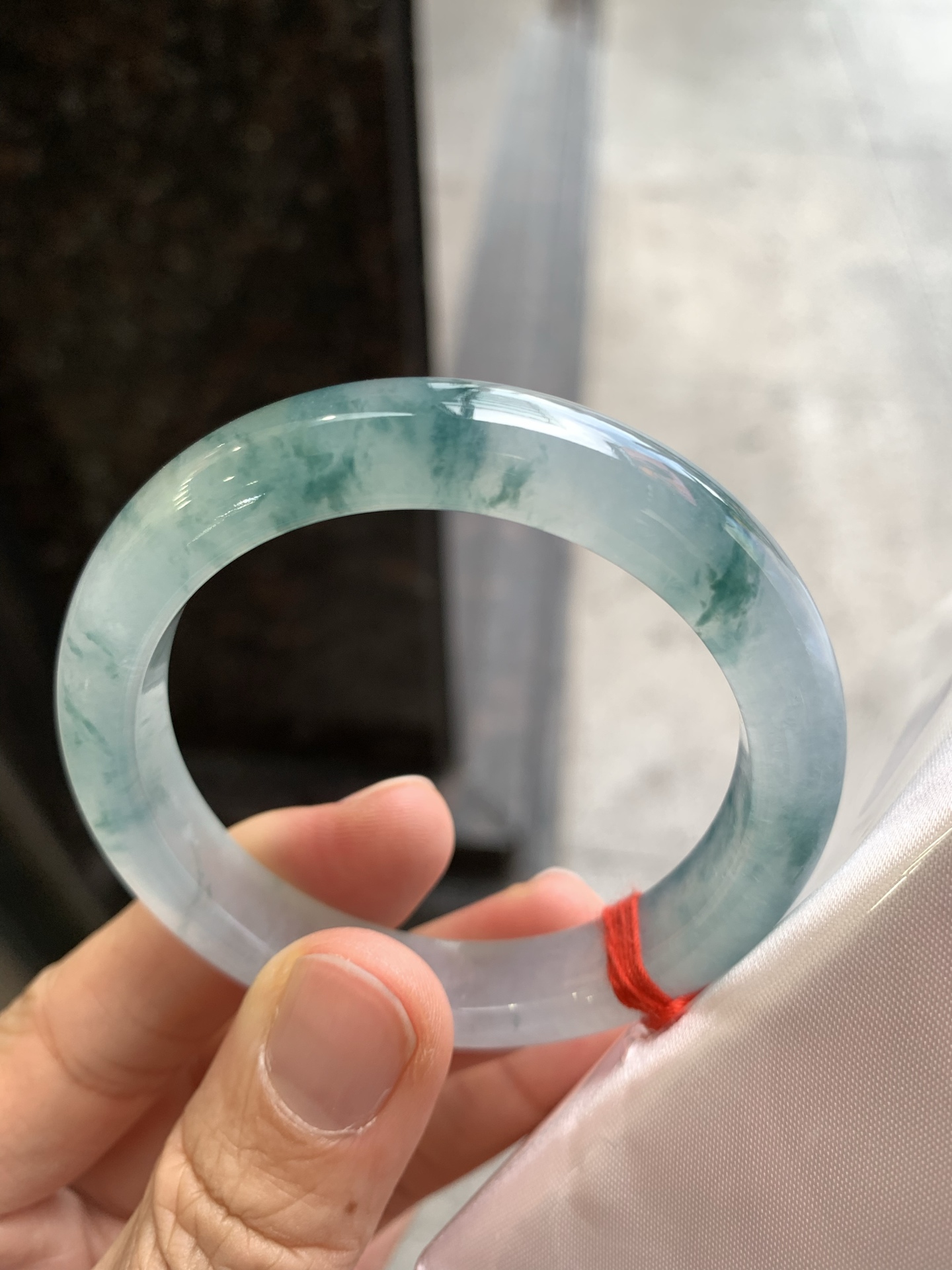 正圈冰飘花 微细纹 尺寸：50.6/10.5/8 冰润