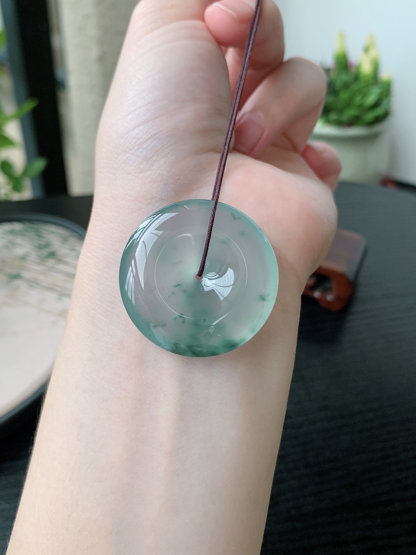 老坑冰种胶感起刚性飘花平安扣吊坠 裸石尺寸:33.8-6.8mm