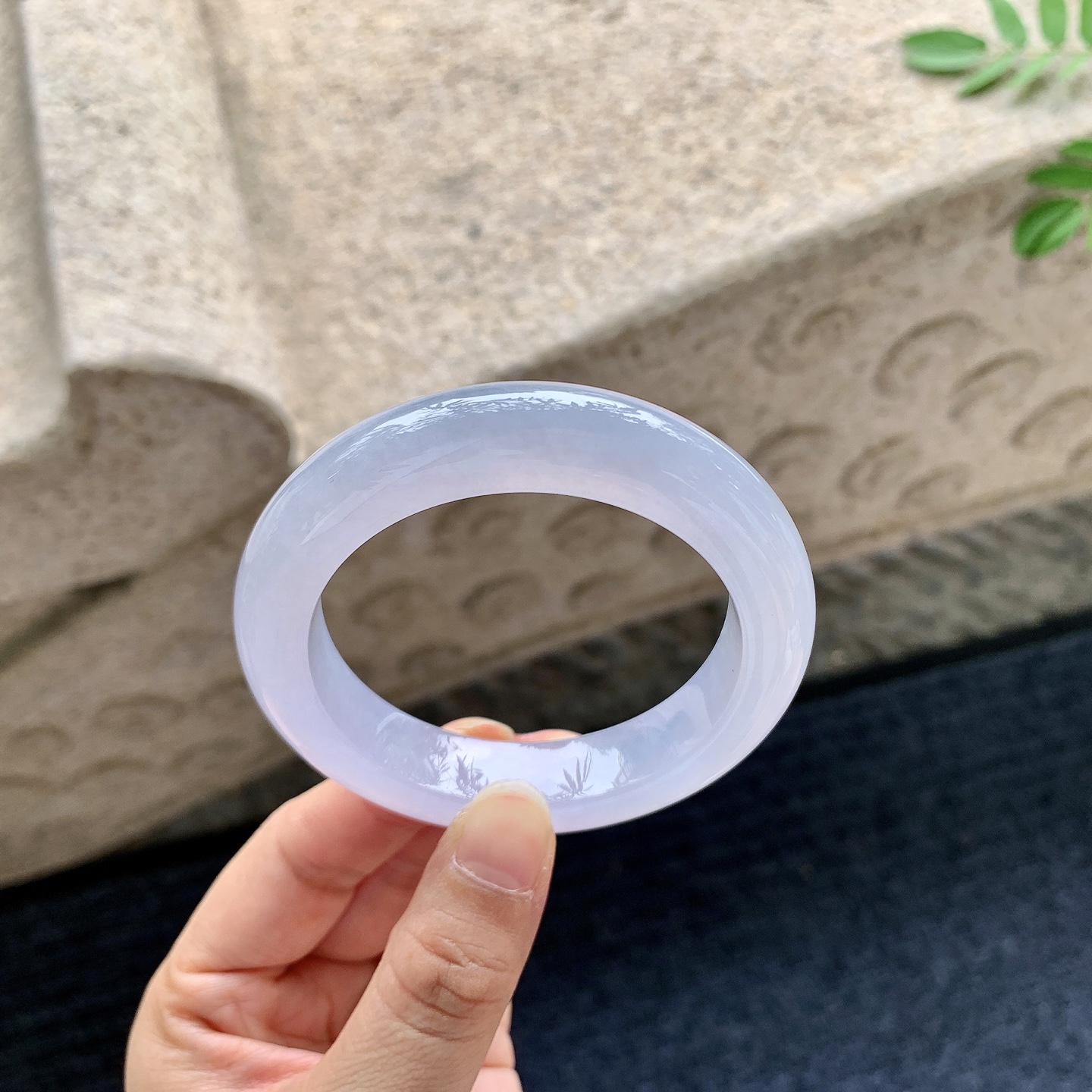 正圈 圈口52/12.3/9.7 编码GL070251 描述冰糯粉紫，水润，种老，细腻，无裂