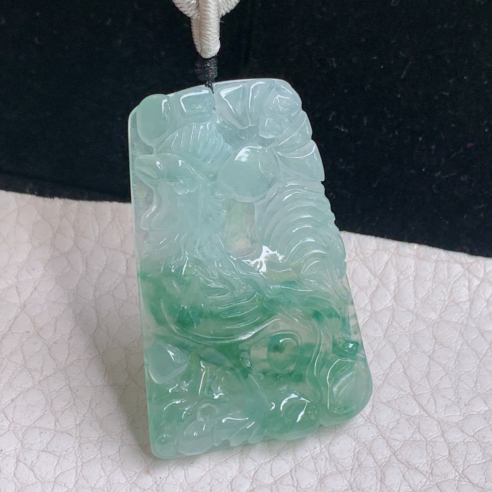 zen实拍46*30*4.6缅甸翡翠a货精雕冰飘花金鸡独立 生肖鸡玉吊坠 玉挂件