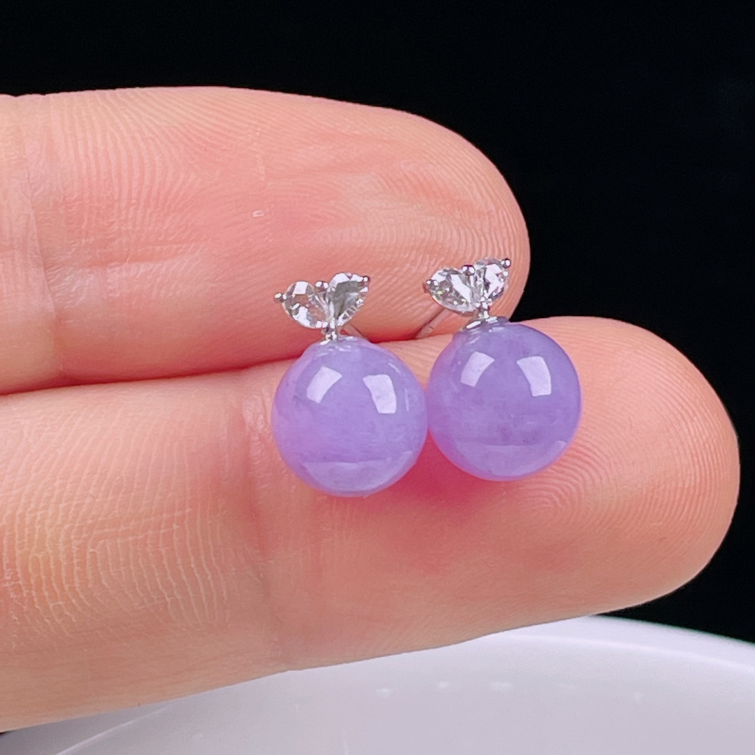 ️老种起光，细底通透，尺寸：裸石7.9mm0701