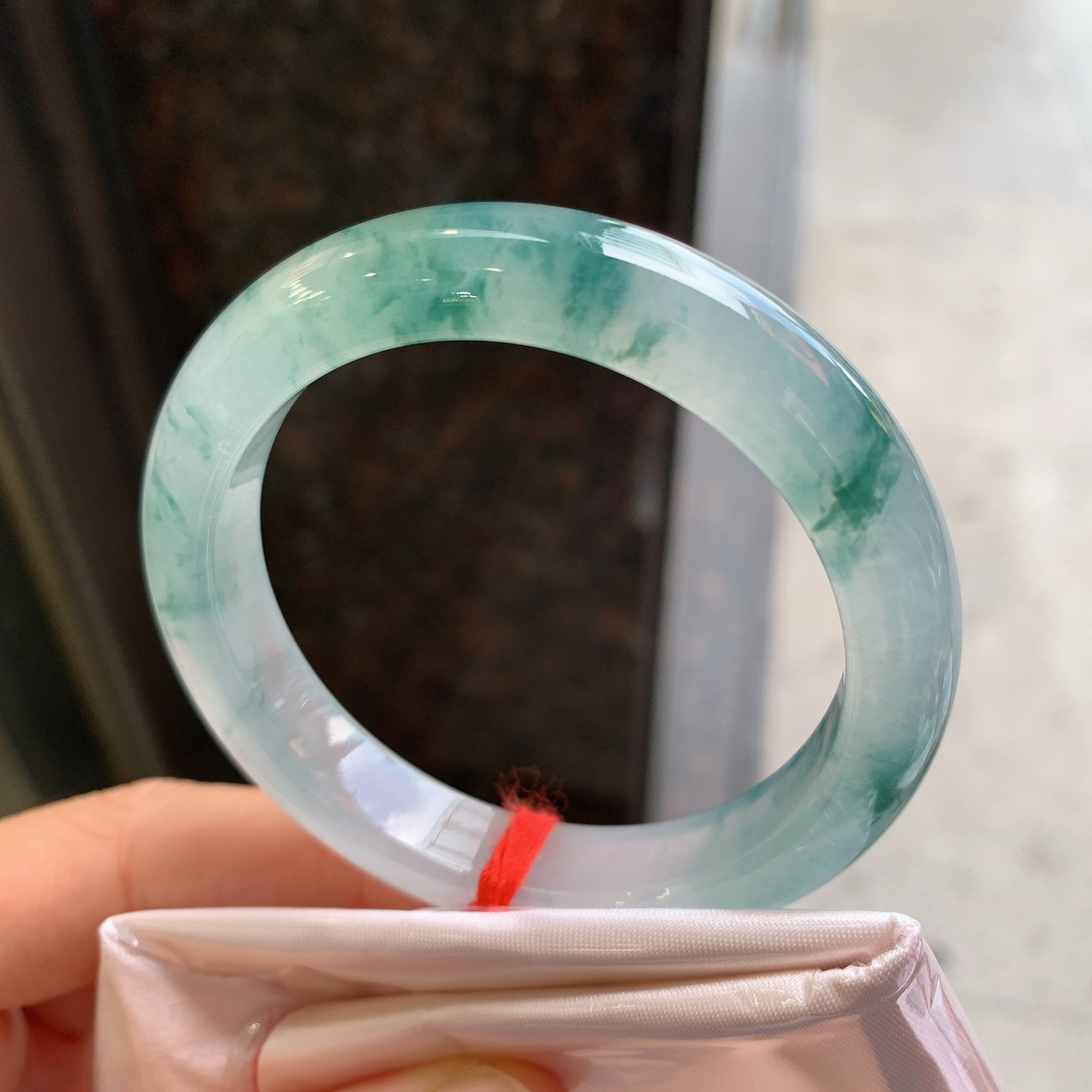 正圈冰飘花 微细纹 尺寸：50.6/10.5/8 冰润
