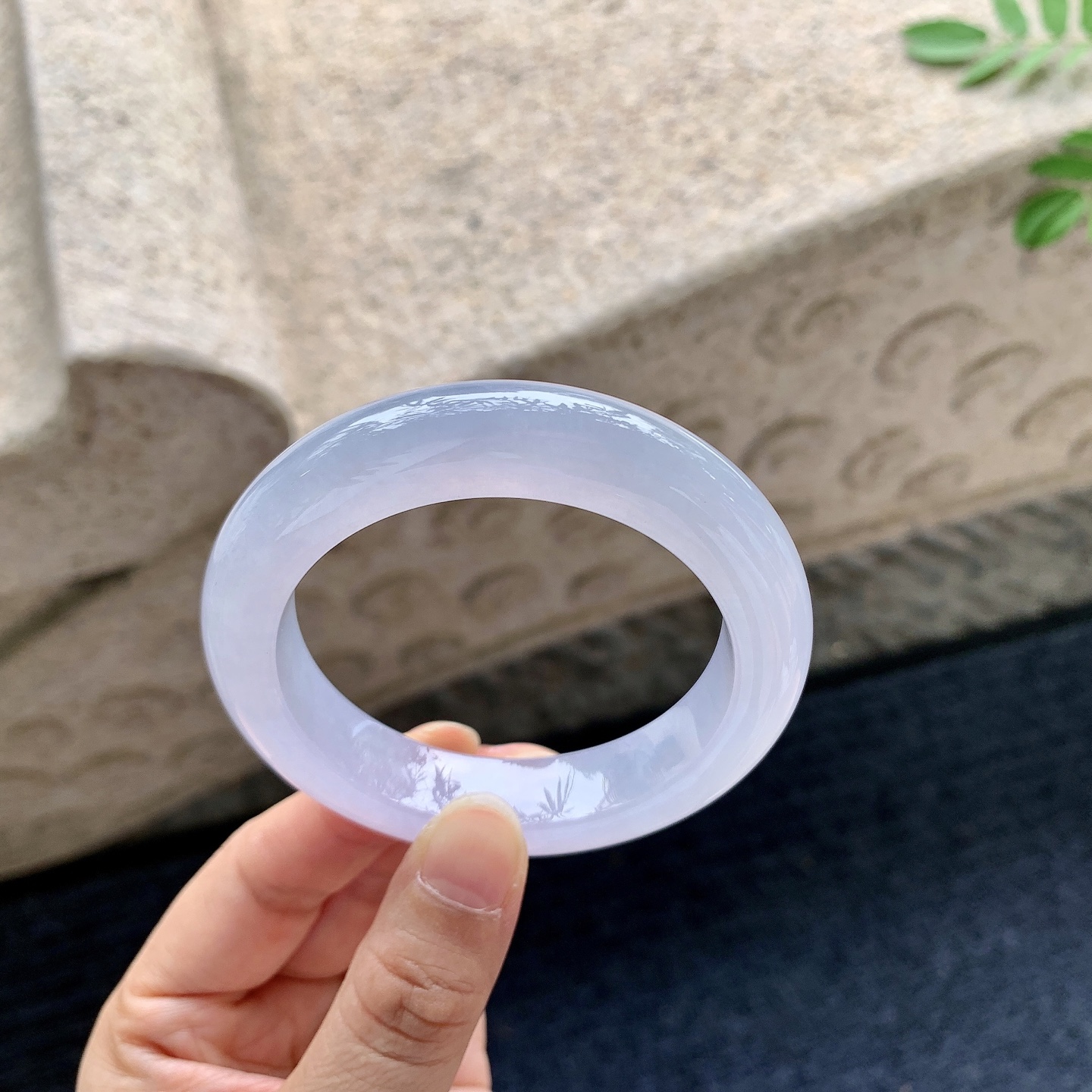 正圈 圈口52/12.3/9.7 编码GL070251 描述冰糯粉紫，水润，种老，细腻，无裂