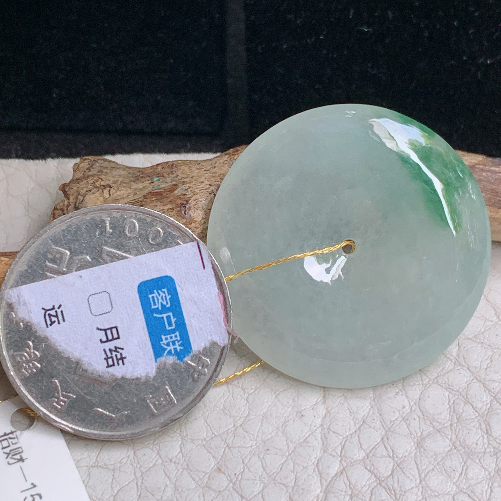 ws实拍31*5.5缅甸翡翠a货精雕飘花饱满平安扣 玉扣玉吊坠 玉挂件