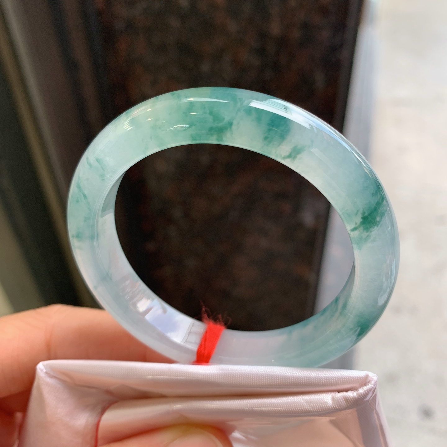 正圈冰飘花 微细纹 尺寸：50.6/10.5/8 冰润