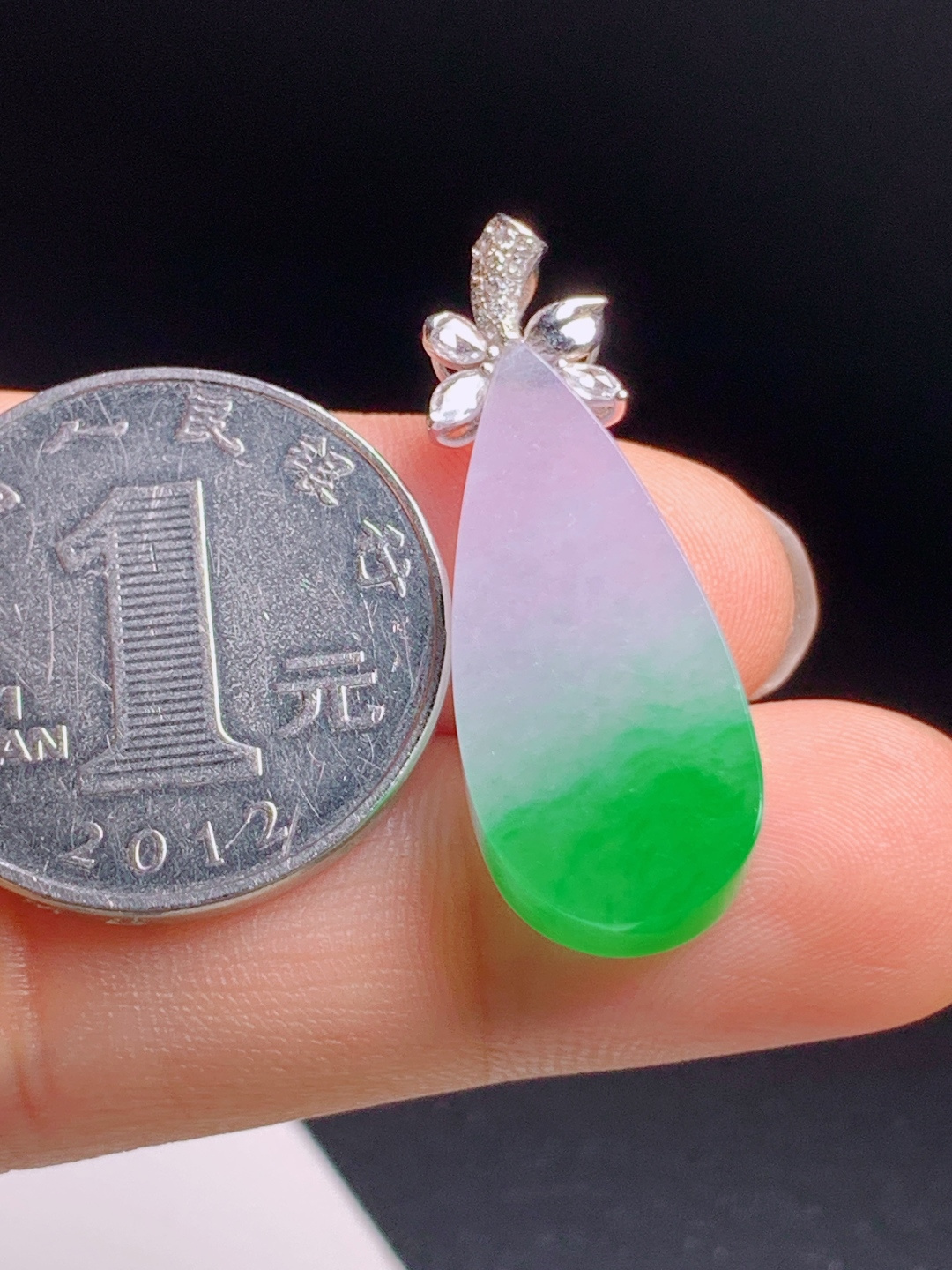 ️  春彩水滴吊坠，上紫下绿双色浓郁，水滴玲珑轻奢百搭