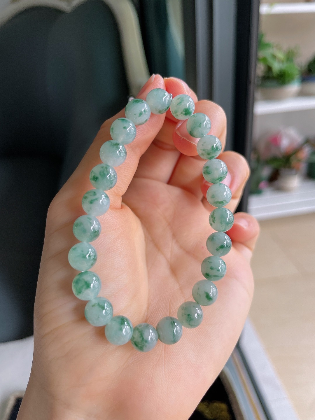️，天然翡翠A货，冰飘花手串，尺寸：8mm。【编4352】