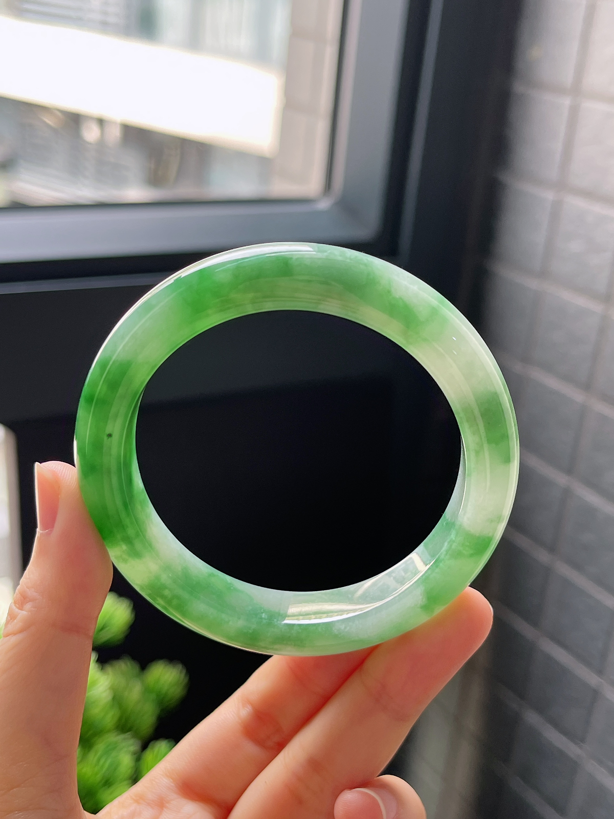 圈口54.7，冰糯种飘花翡翠正圈手镯