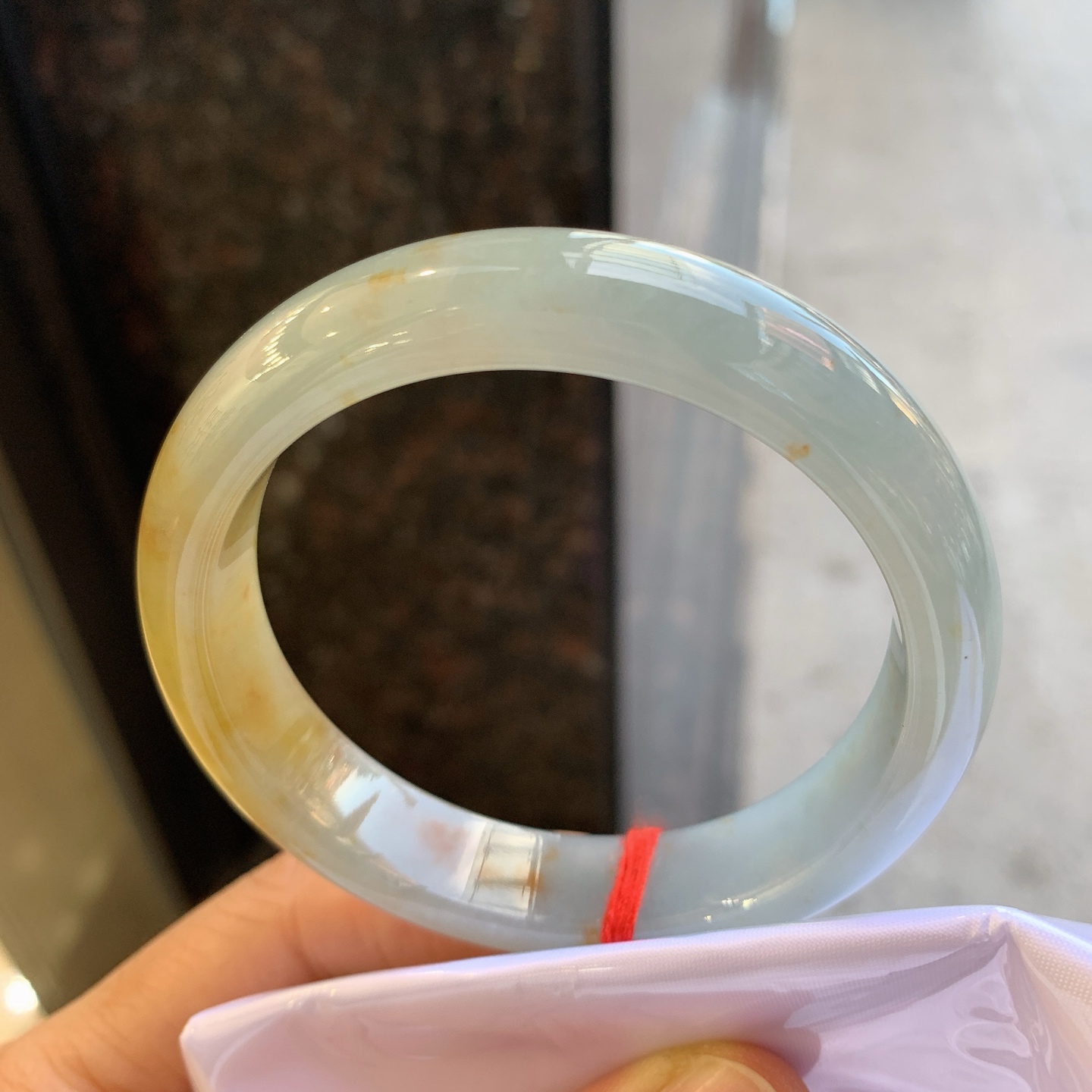 正圈黄翡 无裂 尺寸：56/12.8/8 细腻