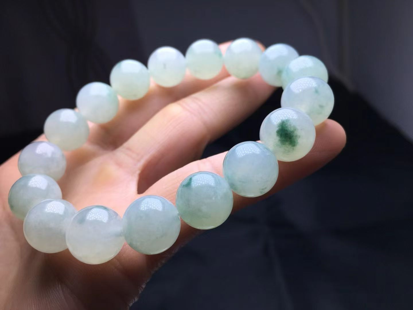 ️ 冰种手串，卡12.2～12mm，17颗，种好，玉质细腻，均匀，度极高