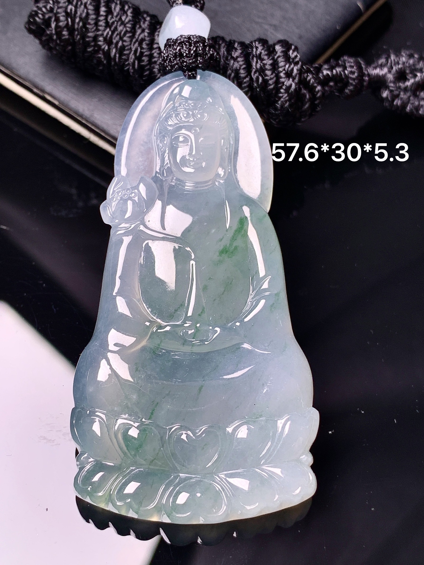 冰种观音菩萨吊坠 玉质细腻 色泽艳丽清新 整体尺寸57.6*30*5.3 a2