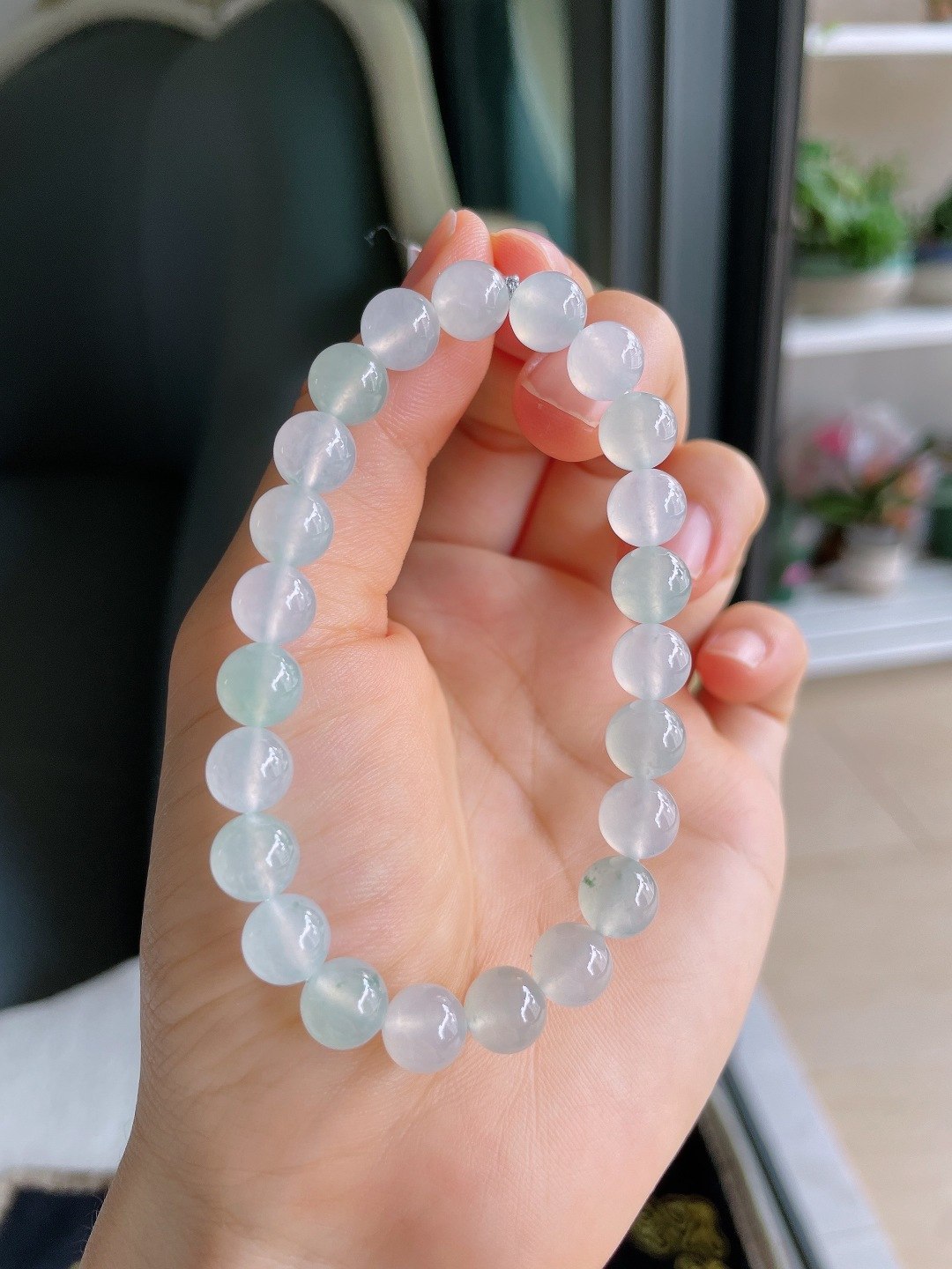 天然翡翠A货，冰双彩手串，尺寸：7.8mm。【编4347】