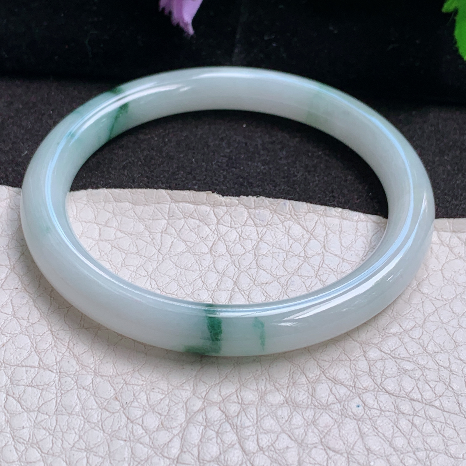 hy实拍55*7.7*7.6美人镯 缅甸翡翠a货玉手镯胶感 飘花水润圆条叮当镯