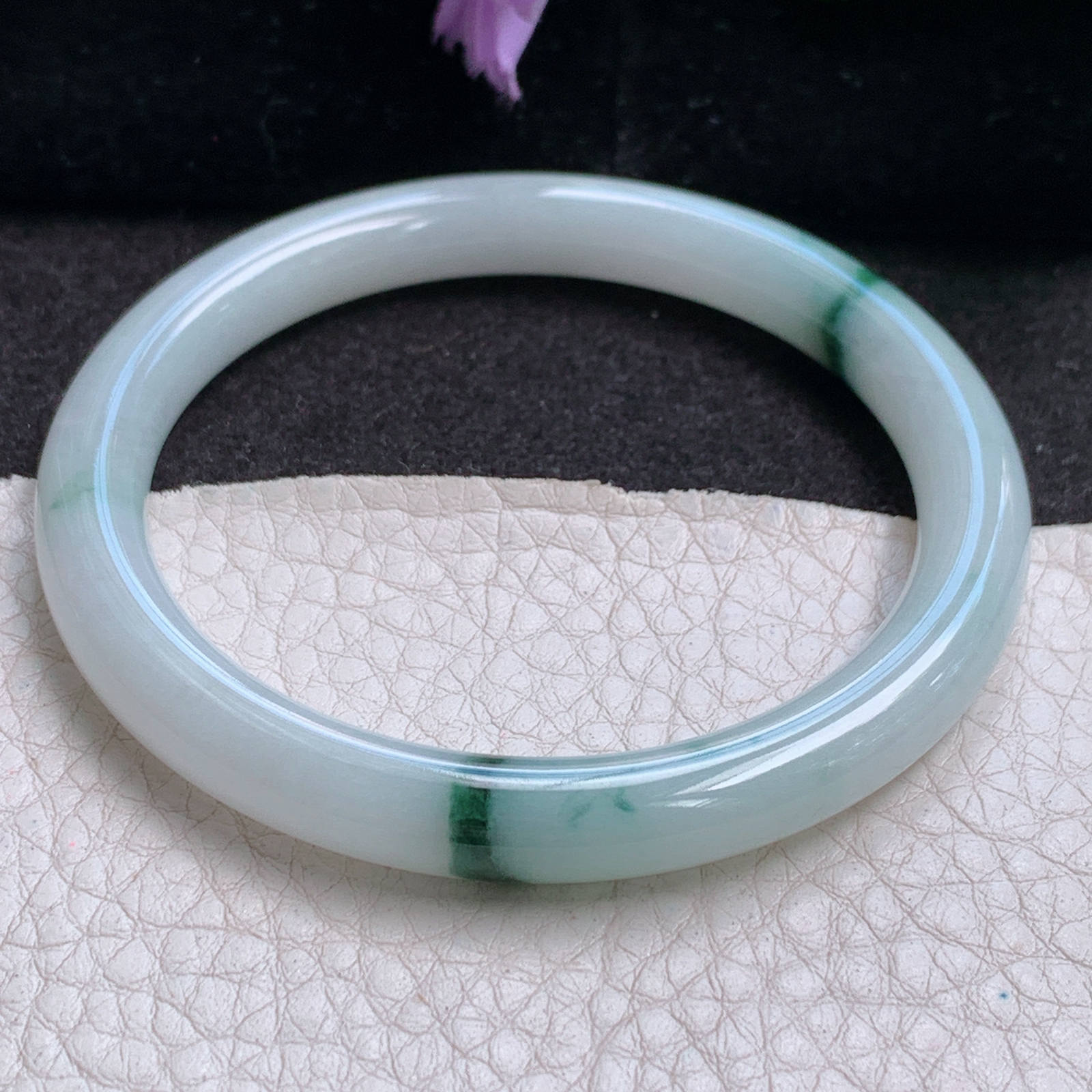 hy实拍55*7.7*7.6美人镯 缅甸翡翠a货玉手镯胶感 飘花水润圆条叮当镯