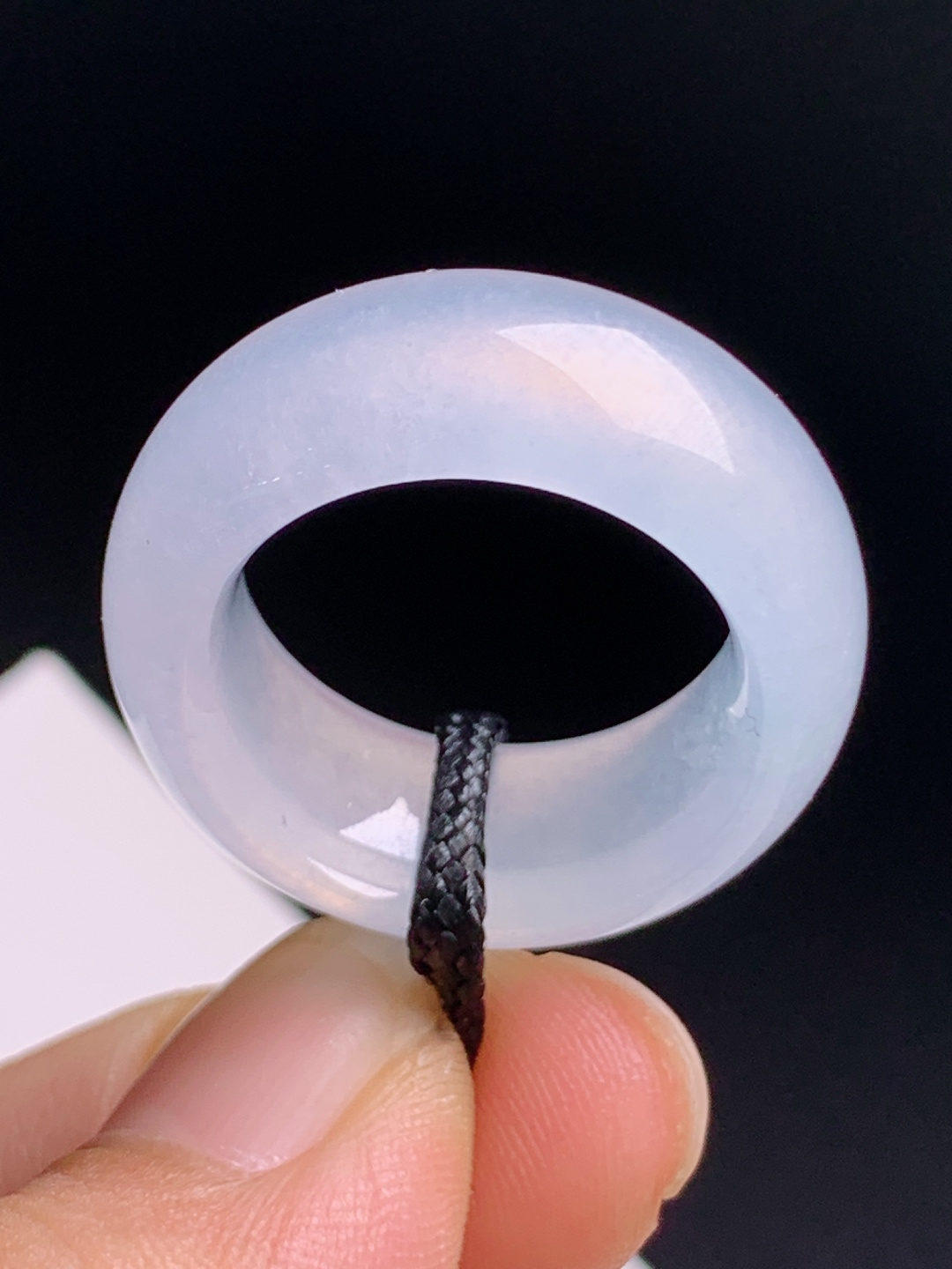 ️ 冰种宽版戒圈扳指，冰透胶感莹润细腻，素面简约百搭，路路通万事顺遂 裸石27.1-10.5-4.9 圈口17 1107