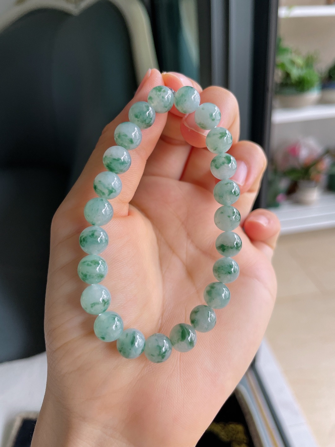 ️，天然翡翠A货，冰飘花手串，尺寸：8mm。【编4352】