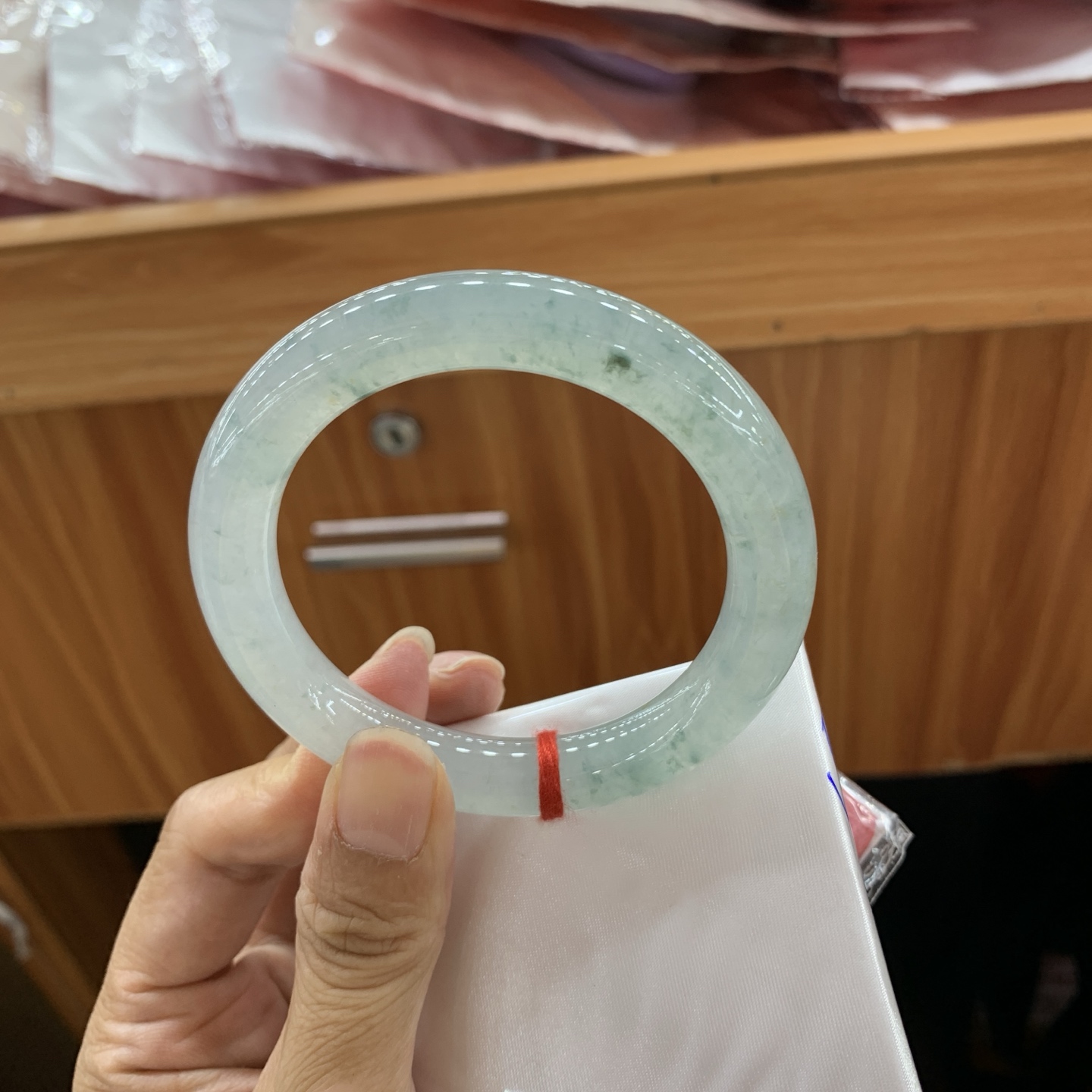 070149SS 冰飘花圆条翡翠手镯 54.6-10.6-10.5
